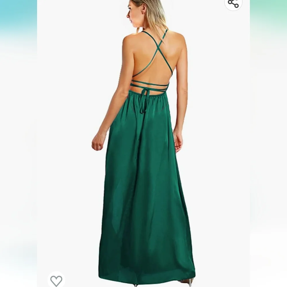 Satin dress with slit - Picture 7 of 8